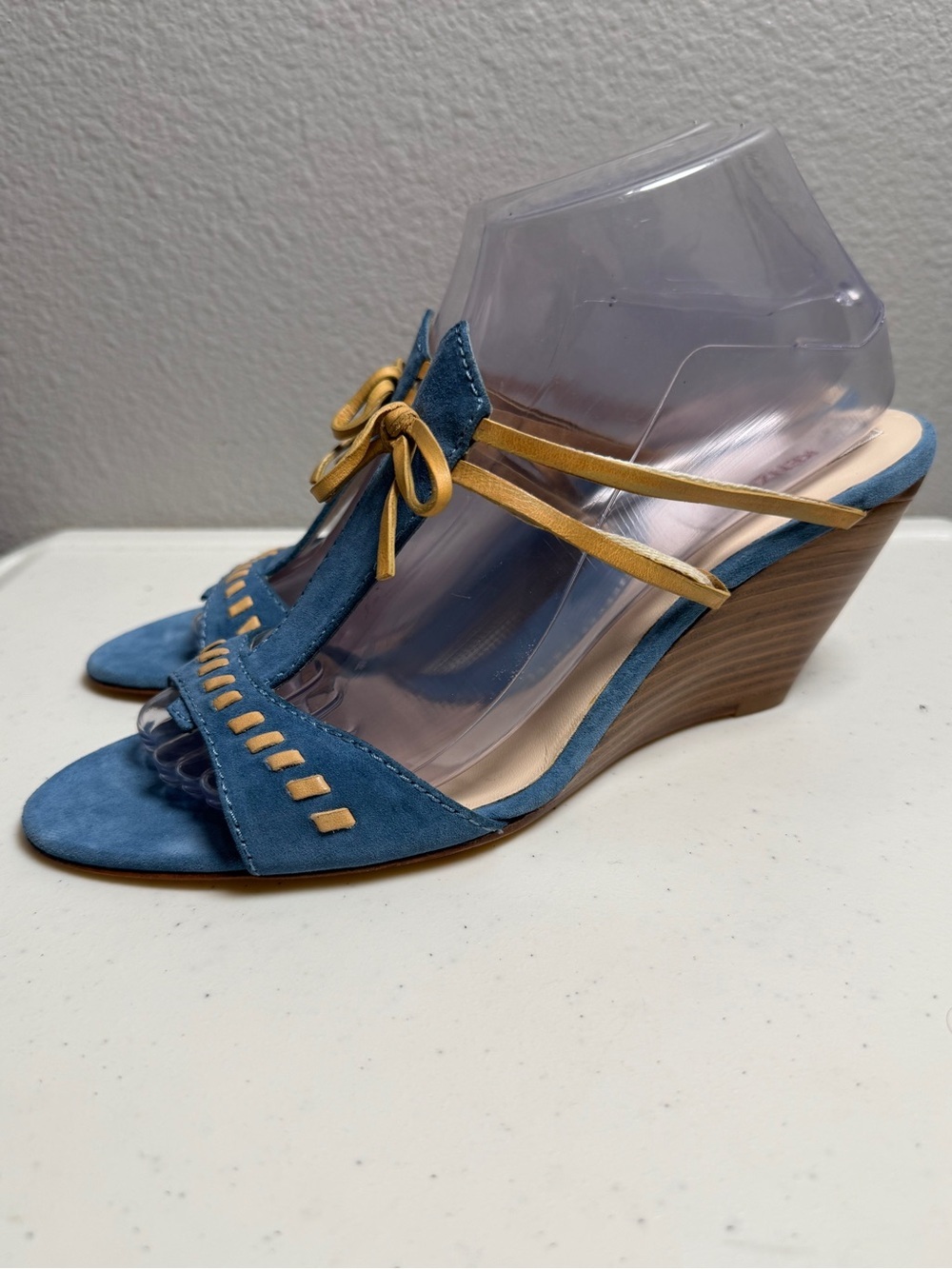 KENZO Blue Suede Heeled Sandals Size 9 Tan Leather Bow Whipstitch Trim Vintage